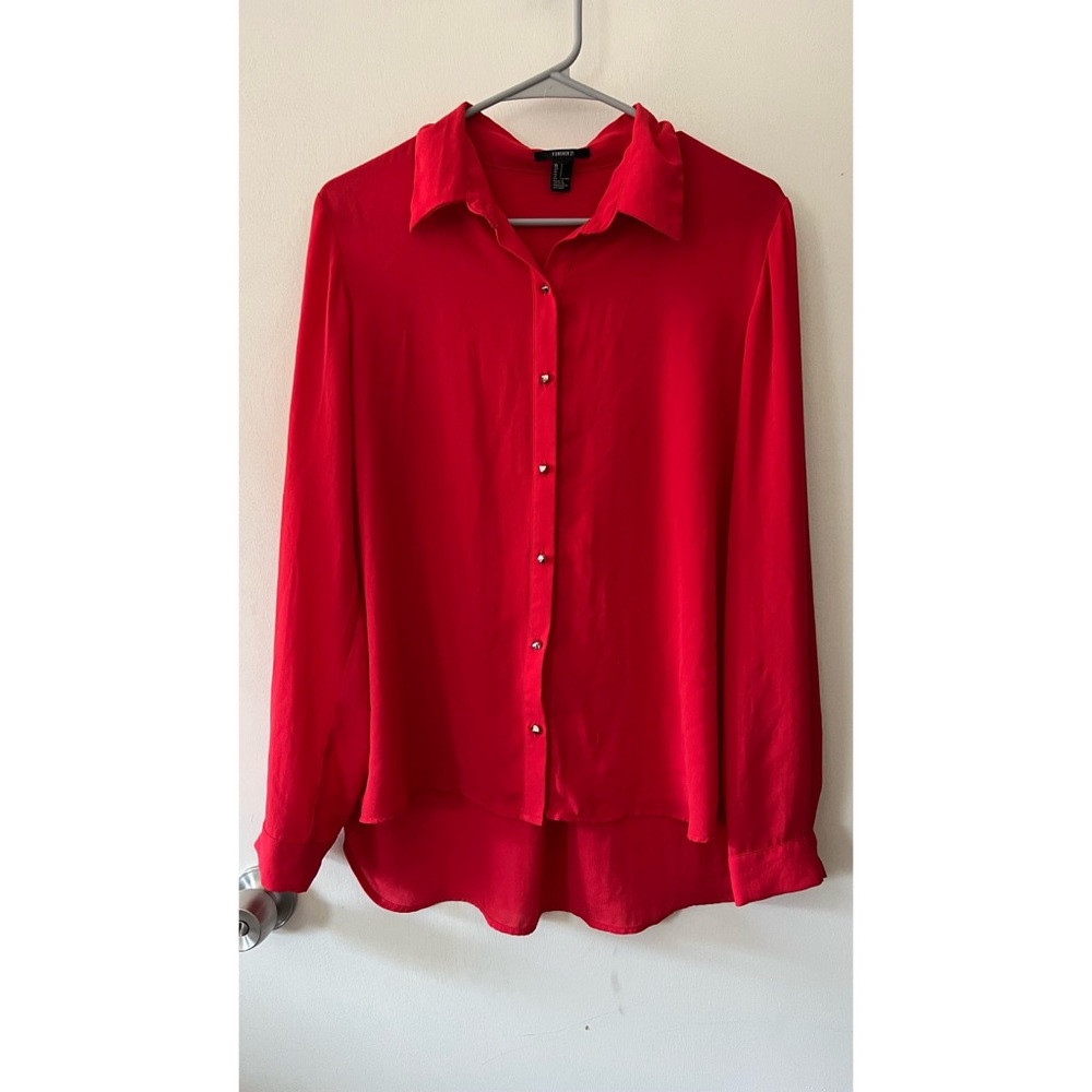 ✨SOLD✨Forever 21 | Red Button Up Shirt